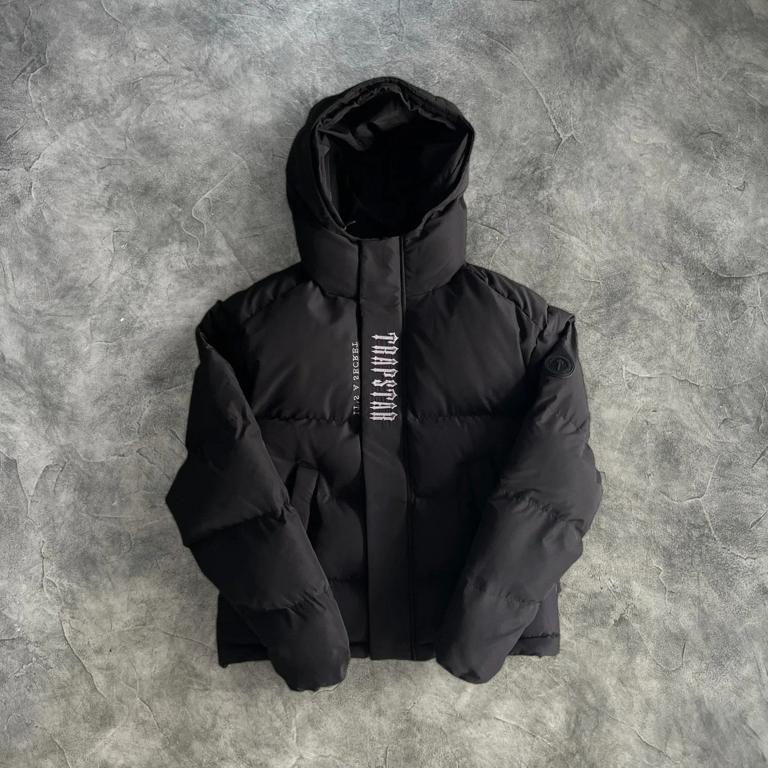 Trapstar Decoded Hooded Puffer Blackout Edition