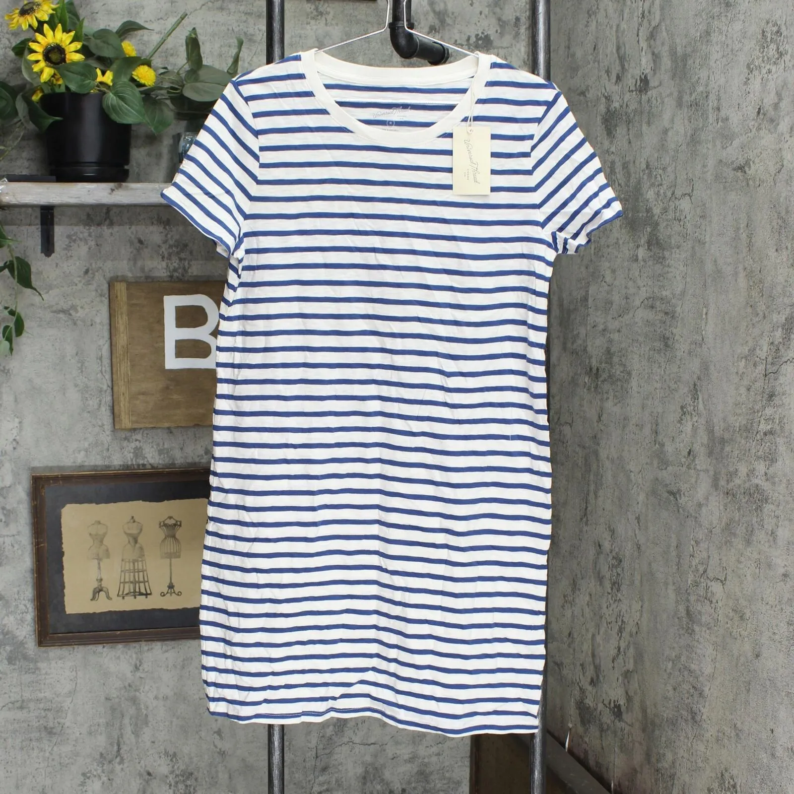 Universal Thread Women's Short Sleeve Tie-Dye T-Shirt Dress 562104-1