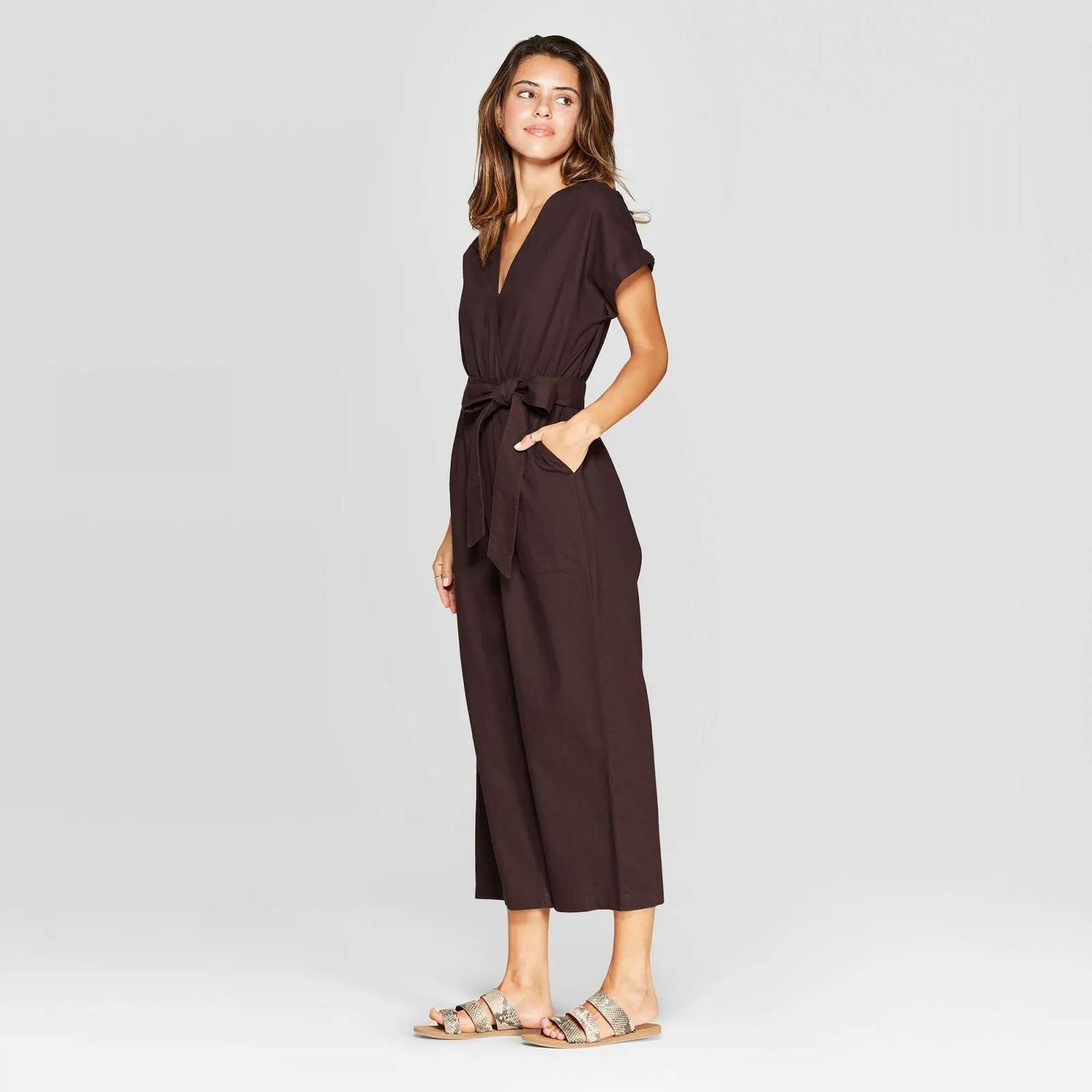 Universal Thread Women's Short Sleeve V-Neck Jumpsuit