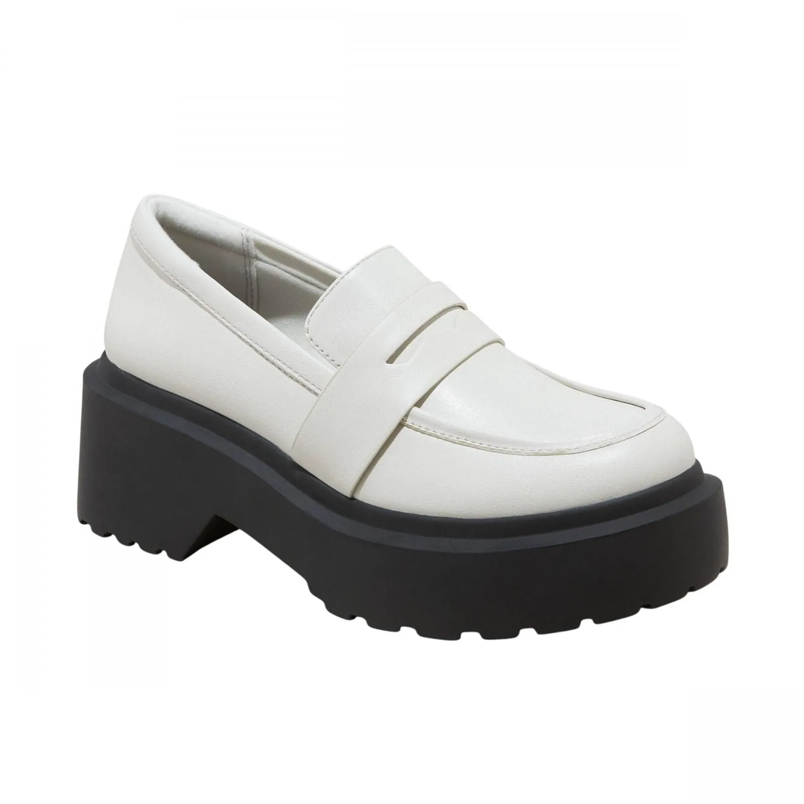 Wild Fable Womens Lacey Loafer Flats with Memory Foam Insole 87930113 White 6.5M