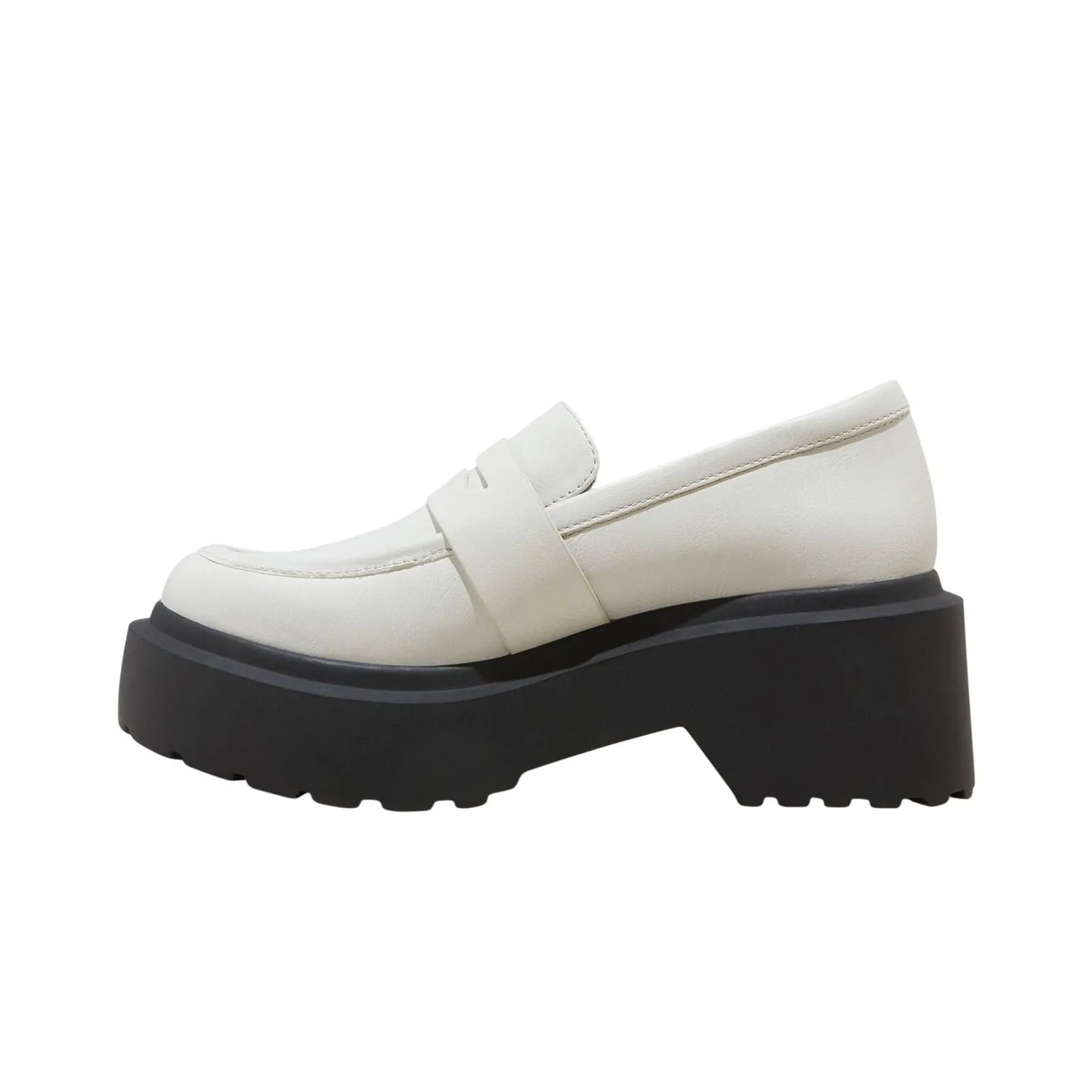 Wild Fable Womens Lacey Loafer Flats with Memory Foam Insole 87930113 White 6.5M