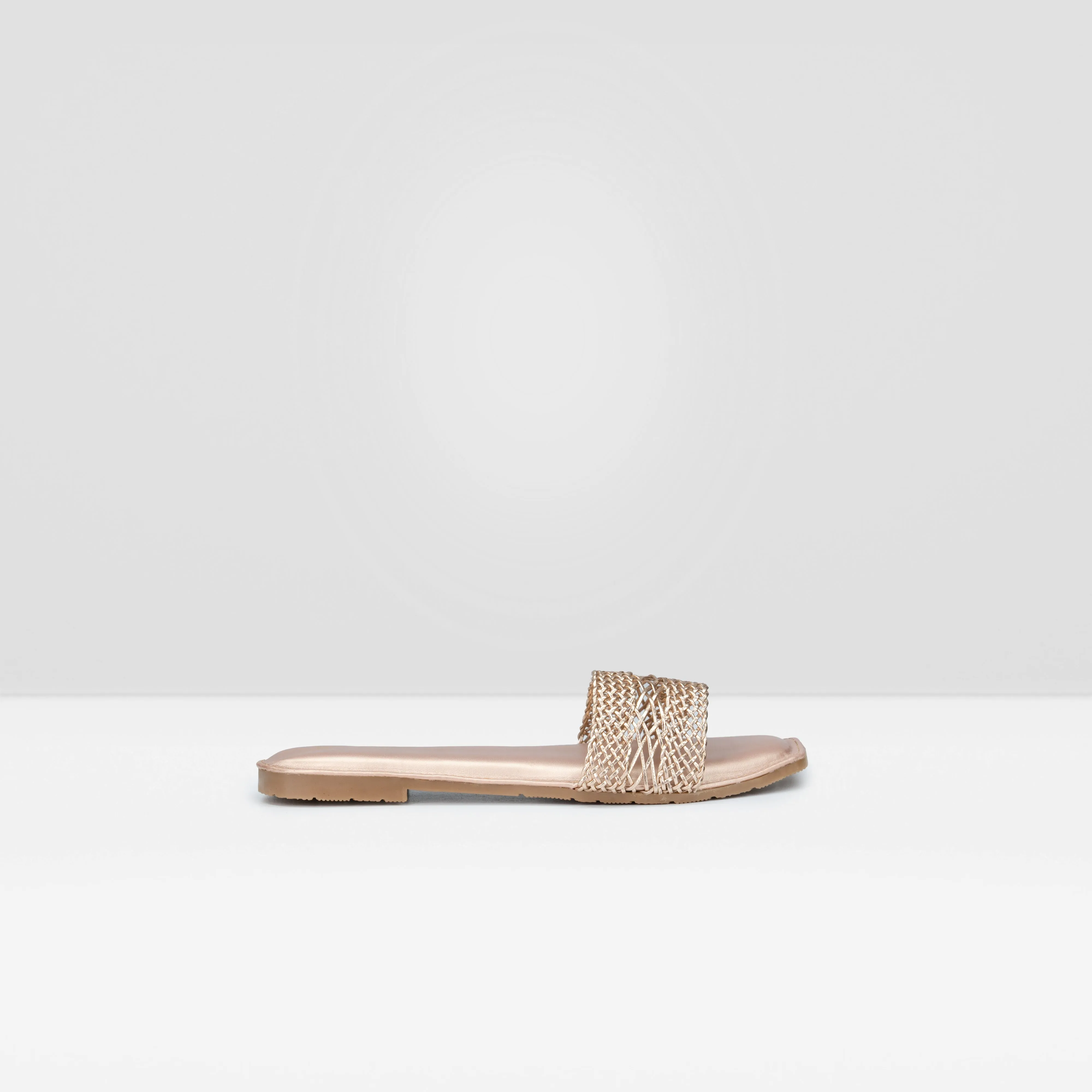WOVEN SULTHAN PATTERN FLAT SANDALS